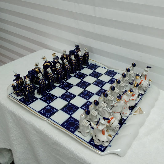 RARE Collectible - Cobalt Blue Fabric Gardner Verbilky Russian Porcelain Chess Set