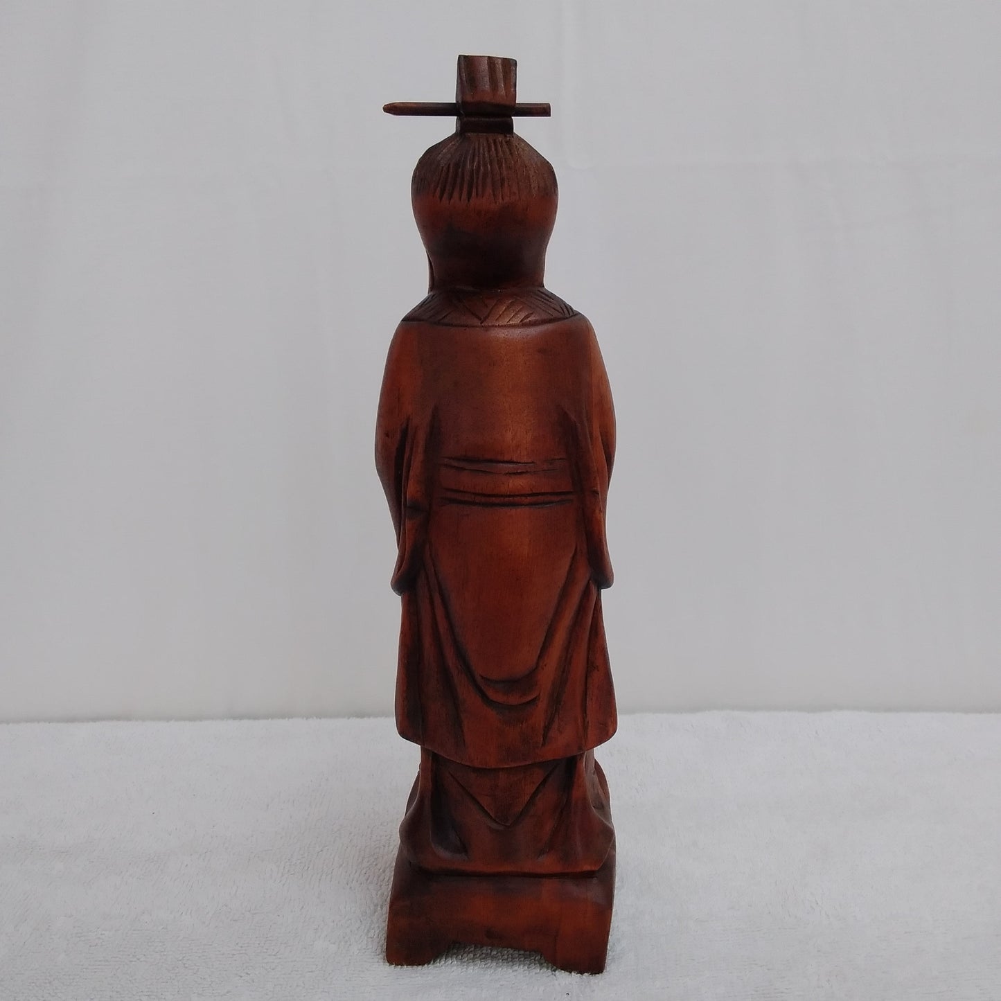 Vintage Hand Carved Wooden "Chinese Philosopher Confucius Thinking" 12" Figurine