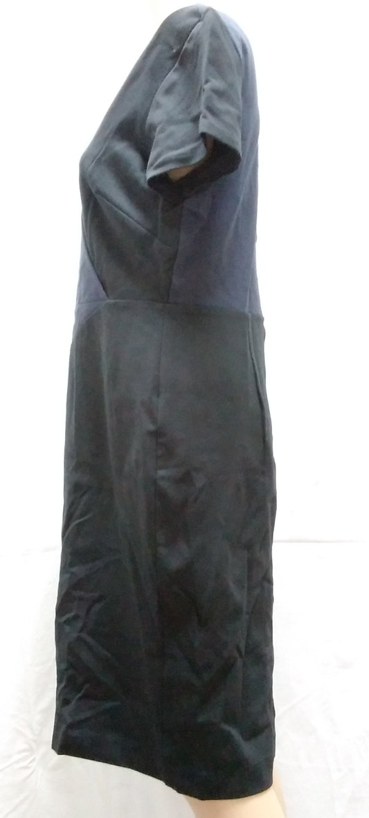 NWT -- Ann Taylor Black and Navy Rayon Blend Colorblock V-Neck Dress -- 8