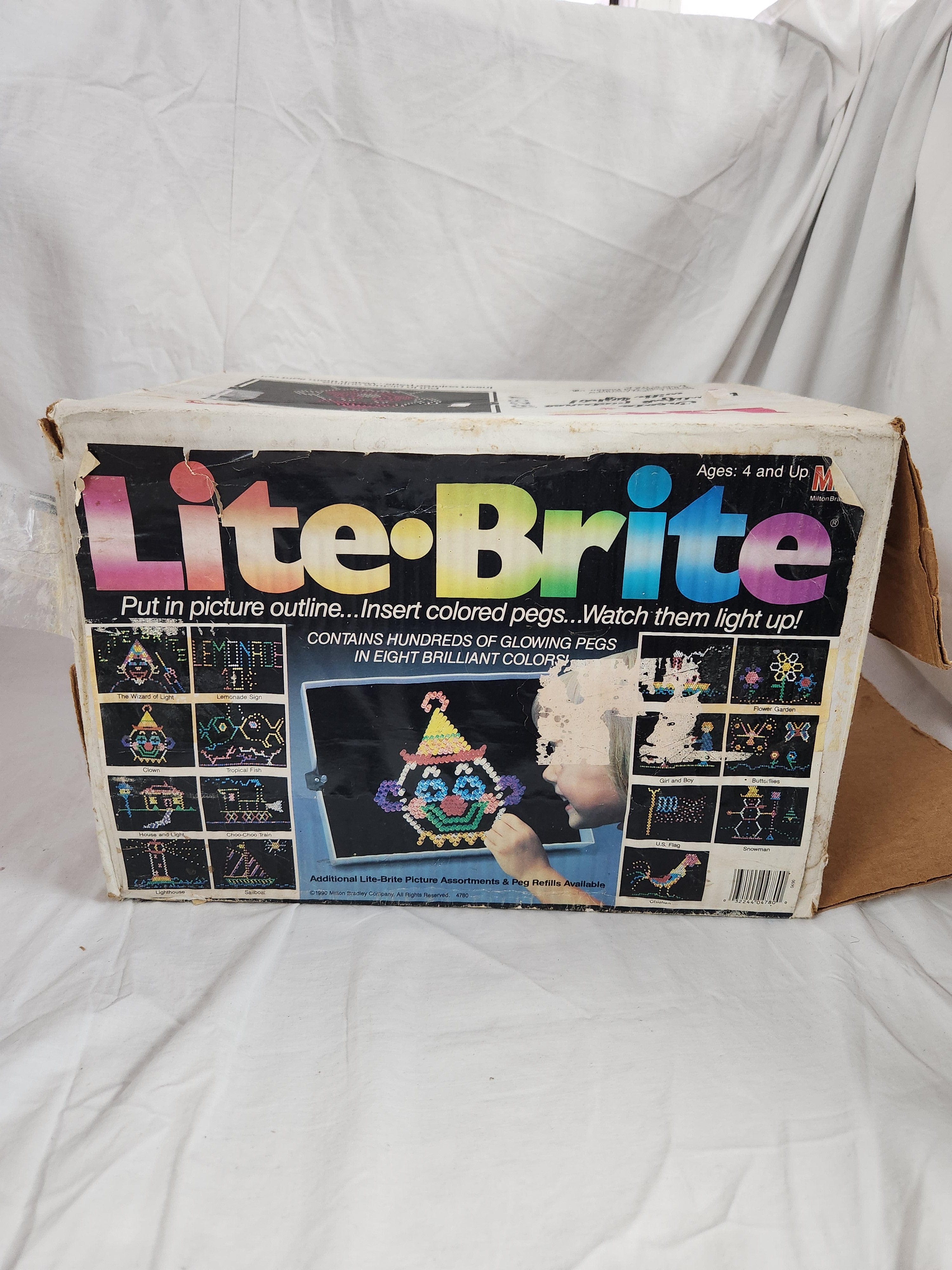 Vintage milton bradley lite brite set with 2024 accessories