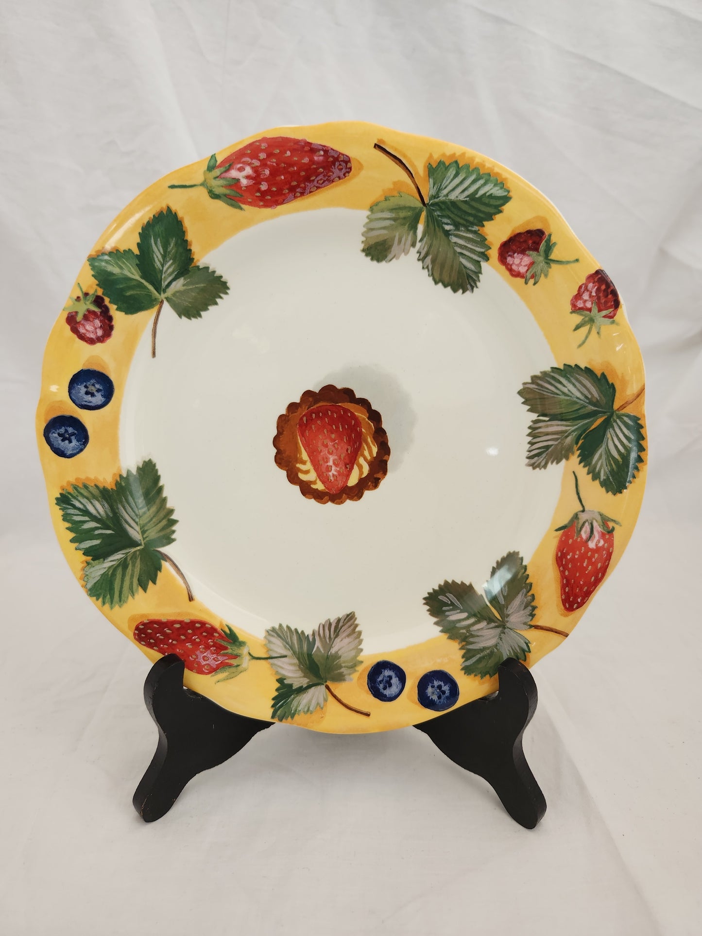 Strawberry Canape Plate Farandole by FAIENCERIE DE GIEN