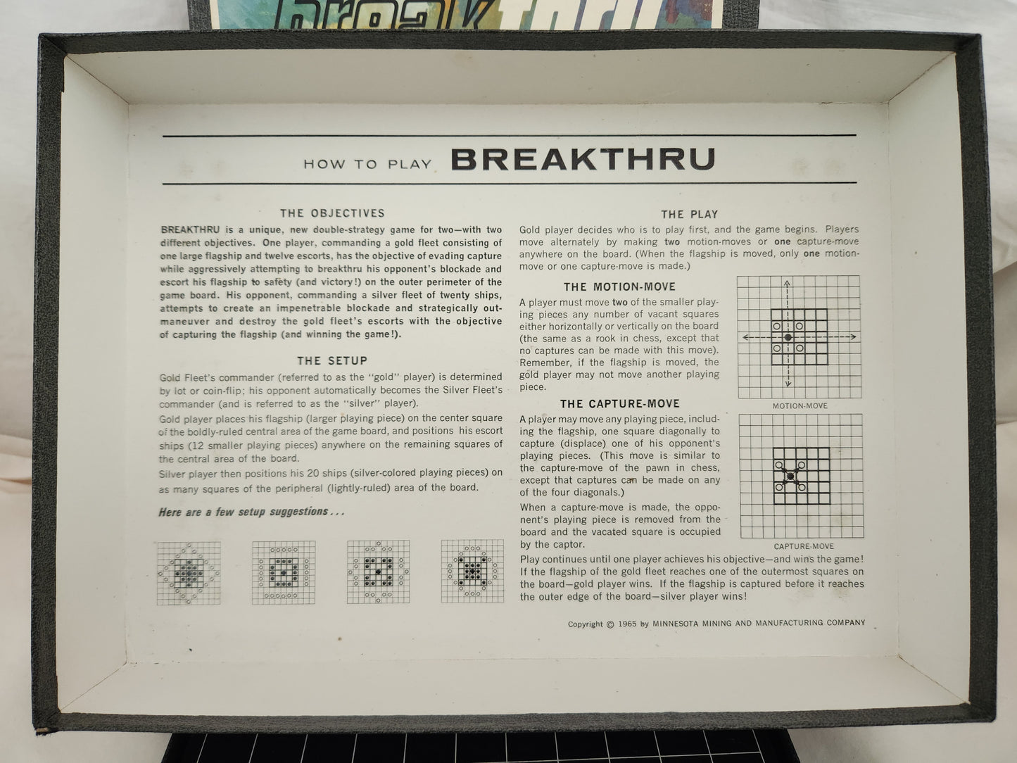 VTG - Breakthru Strategy Bookshelf Board Game