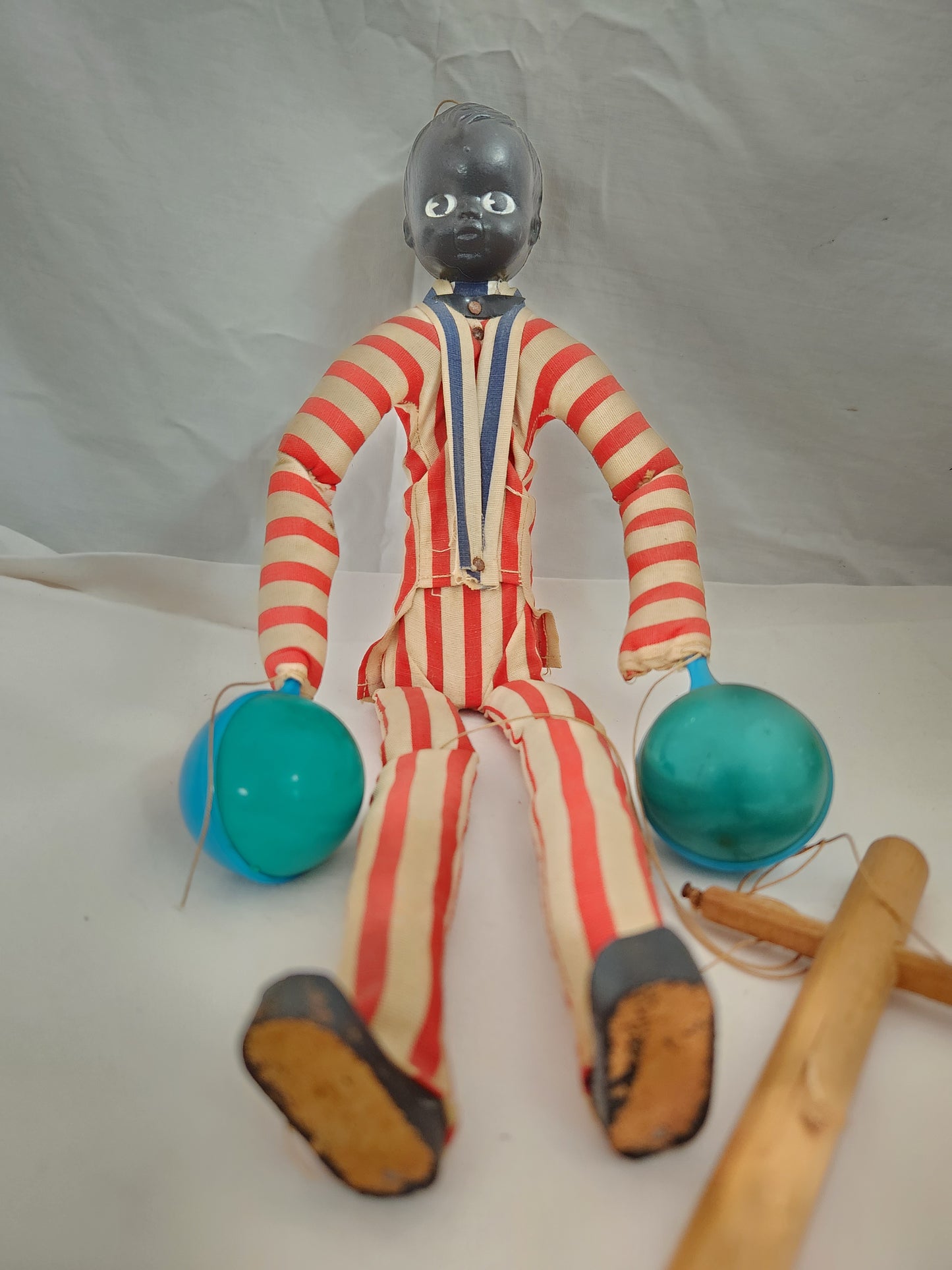 VTG - Pair of Marching African American Renascenca Marionette Puppets