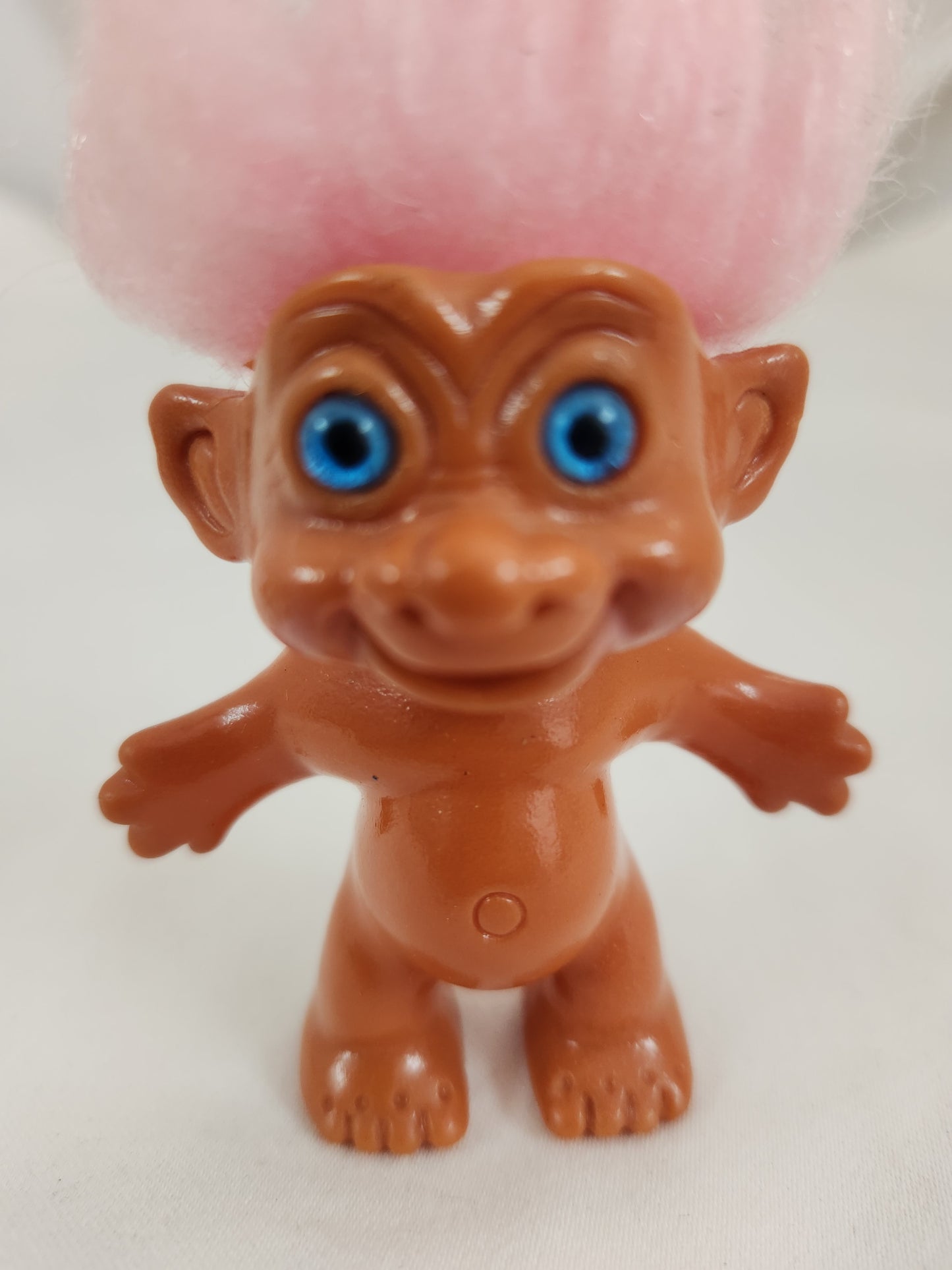 VTG - Etone 2-1/2" Troll with Pink Hair & Blue Eyes