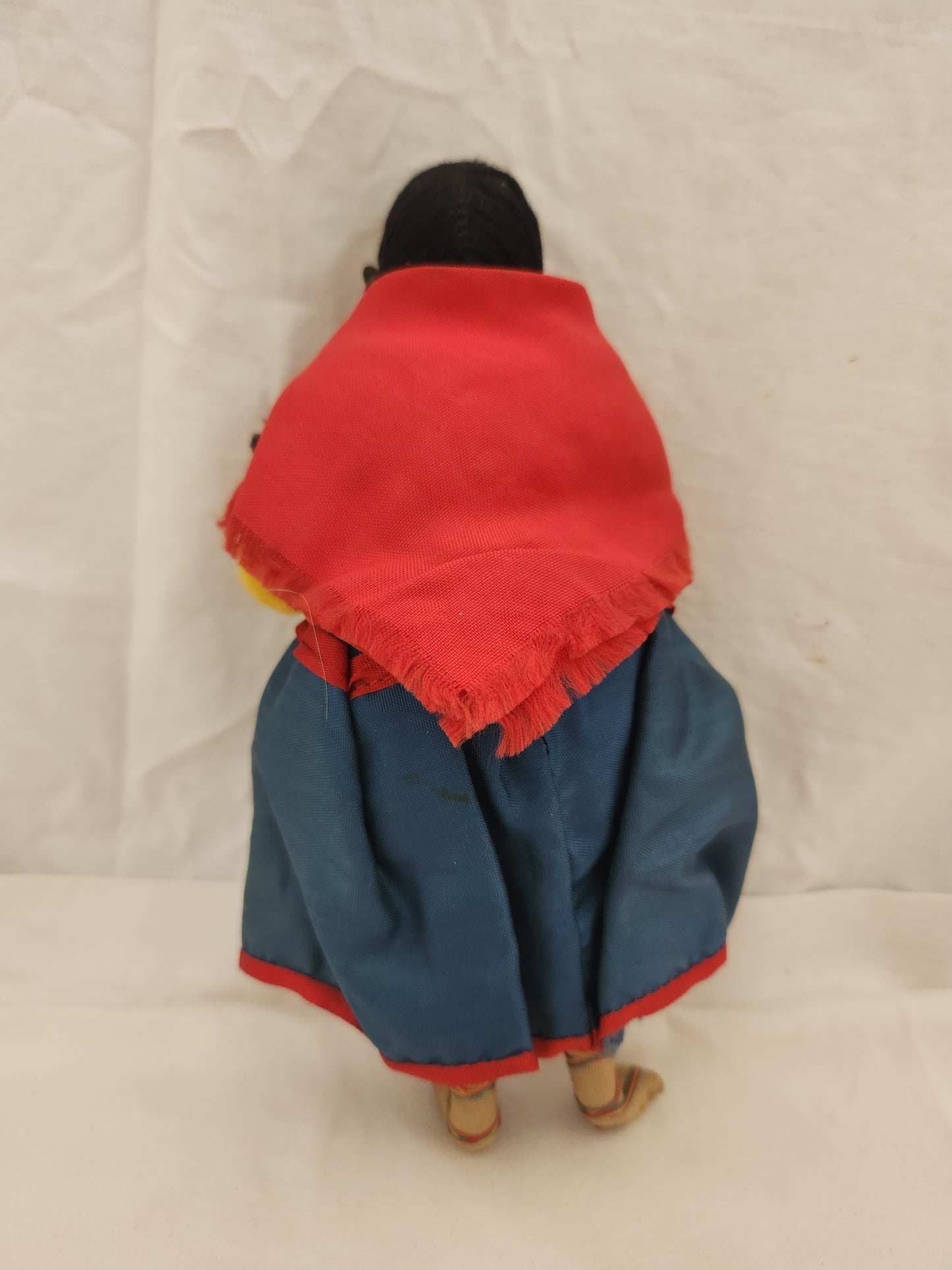 VTG - Peruvian Hand Made Doll - Woman Knitting (damaged)