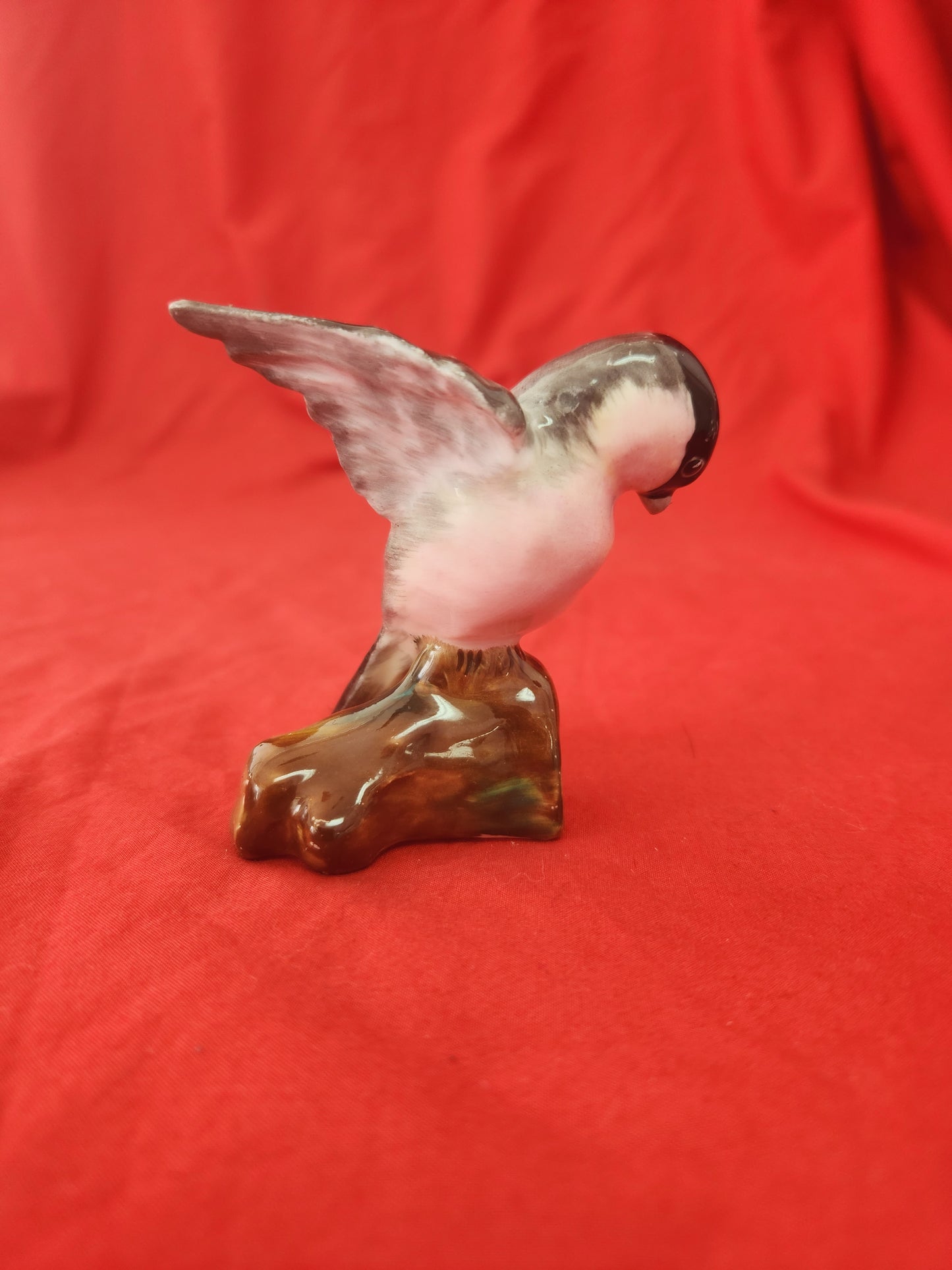 VTG - Crown Staffordshire "Finch on a Log" Figurine