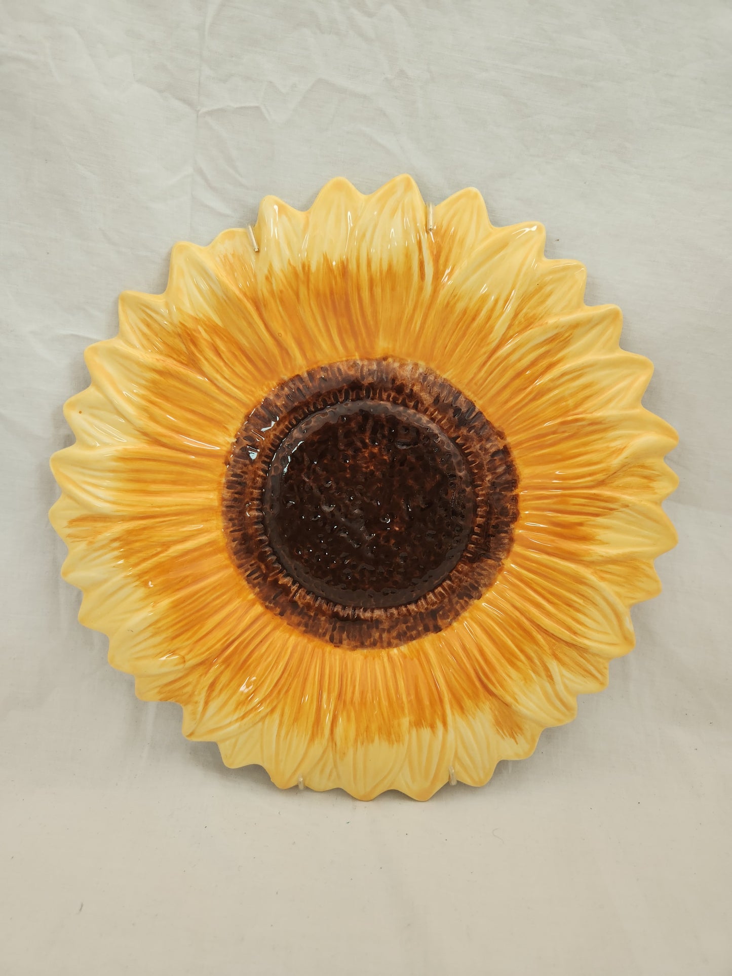 Tuscan Sunflower Decorative Plate by Home Essentials and Beyond - made in PRC
