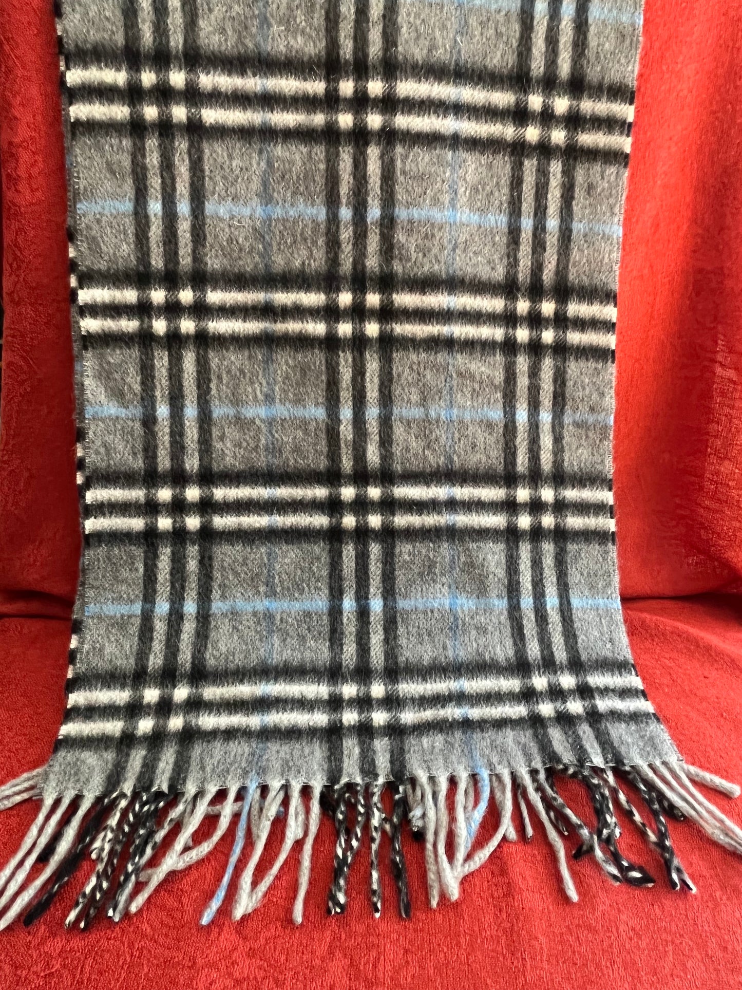 Vintage - BURBERRY gray Cashmere Classic Check Made in England Scarf