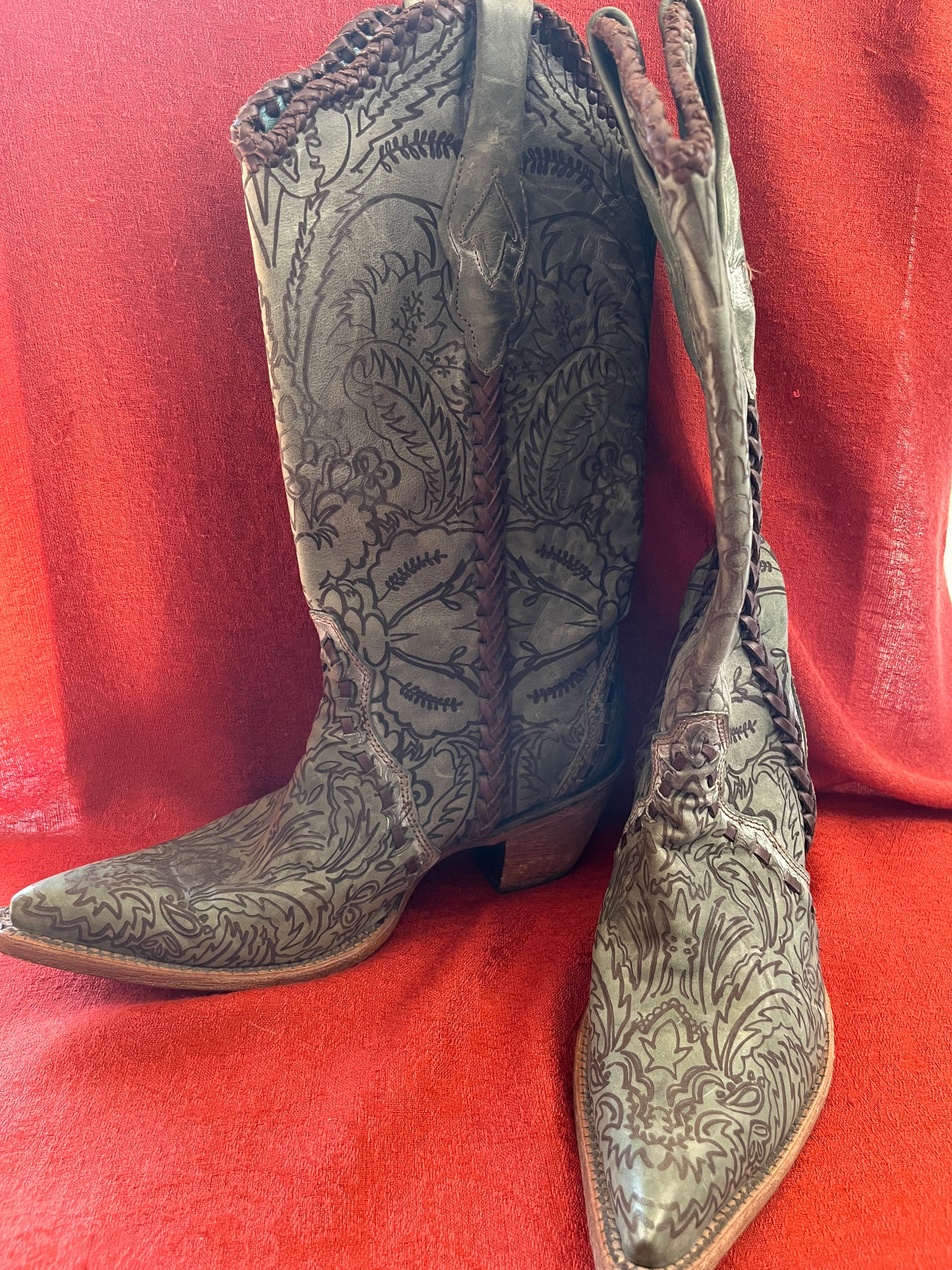 Corral vintage cowboy boots best sale