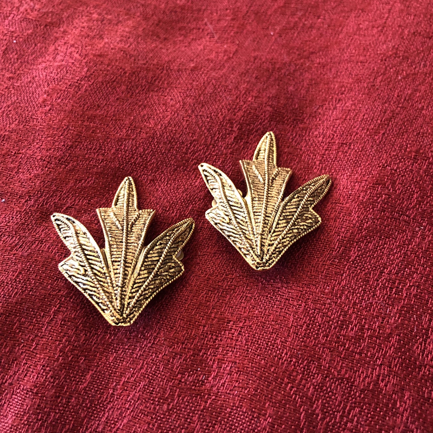 Vintage Duplaise Gold Tone Statement Clip On Earrings