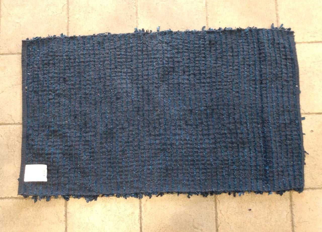 Blue Shimmer Shag Accent Rug - New - 30" x 50"