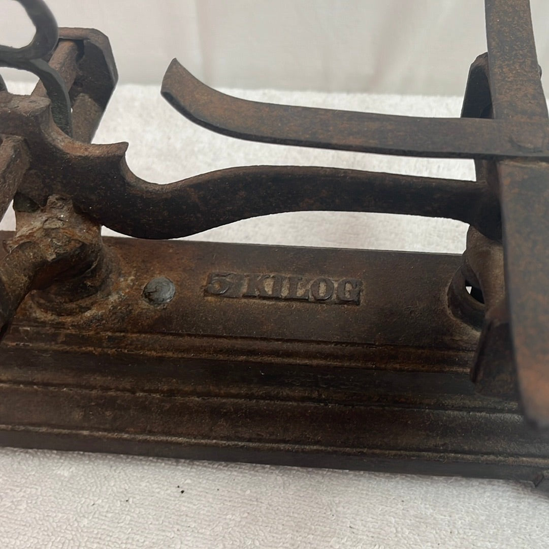 Antique -- Force Five Kilo Cast Iron Scale with Brass Plates and Counterweights -- French Made