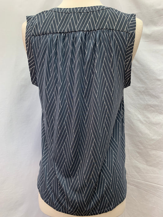 NWT - ANN TAYLOR slate print Sleeveless Rayon Shirt - XS