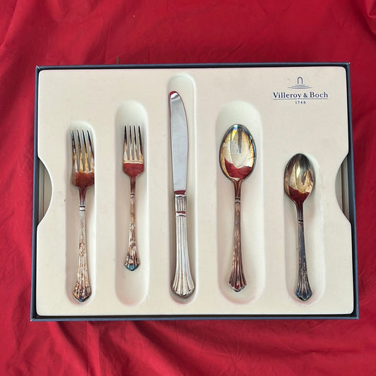 Retroneu 62pc Flatware Set, "Century" (1991-1996)