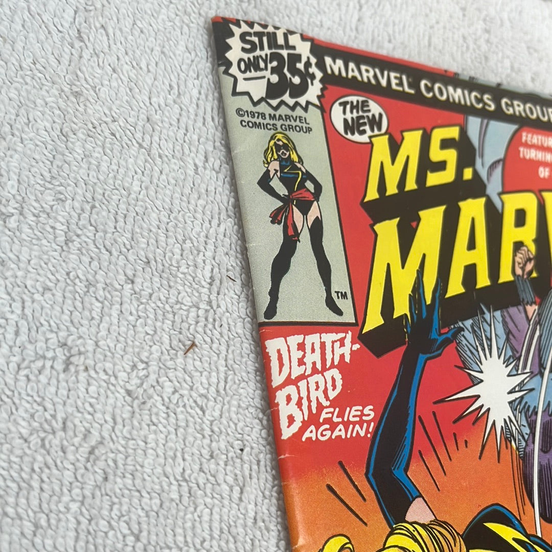 VTG -- Ms. Marvel no. 22, "Death-Bird Flies Again!" -- 1978 -- Very Fine
