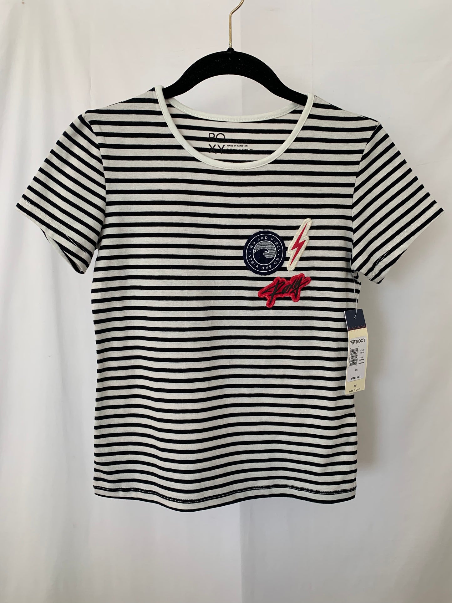 NWT - ROXY black stripe Short Sleeve T-Shirt - XS