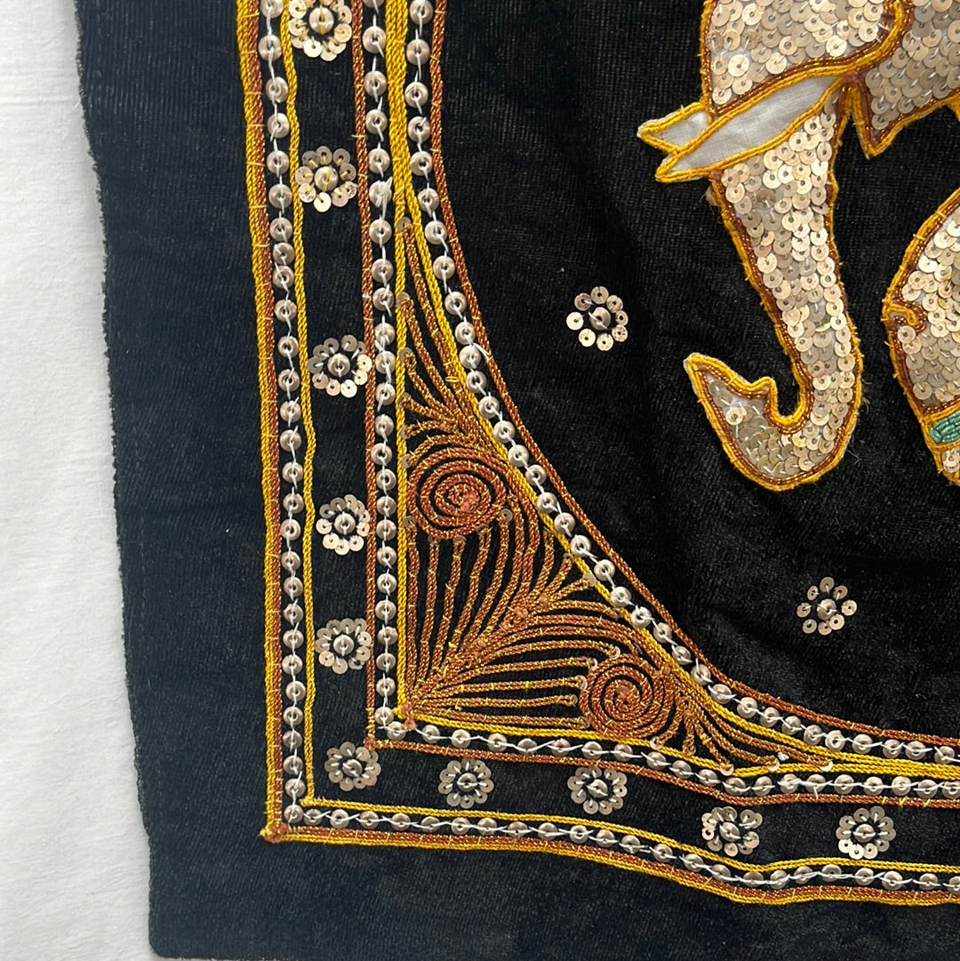 VTG - Kalaga Tapestry Cushion Cover -- Elephant
