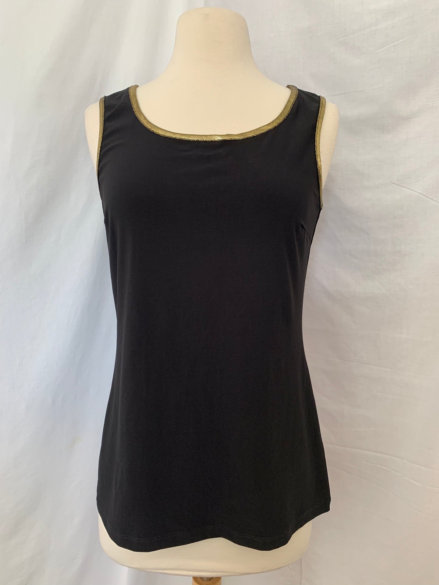 NWT - FRANK LYMAN DESIGN black with gold trim Sleeveless Shirt - 8