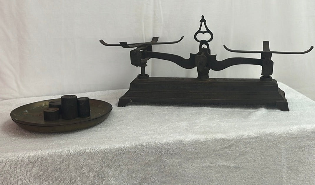 Antique -- Force Five Kilo Cast Iron Scale with Brass Plates and Counterweights -- French Made