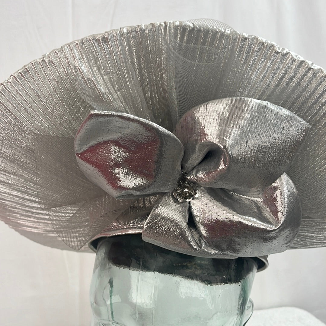 VTG -- Deborah New York Silver Glam Women's Hat