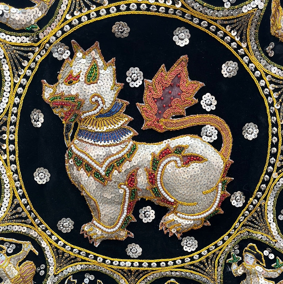 VTG - Kalaga Tapestry -- Dragon Surrounded by Zodiac Signs