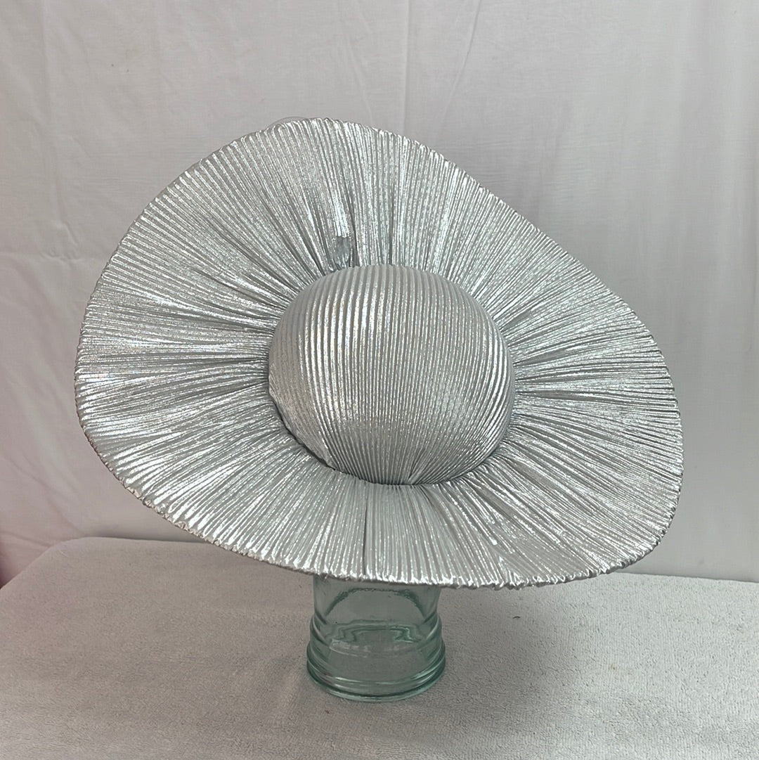 VTG -- Deborah New York Silver Glam Women's Hat