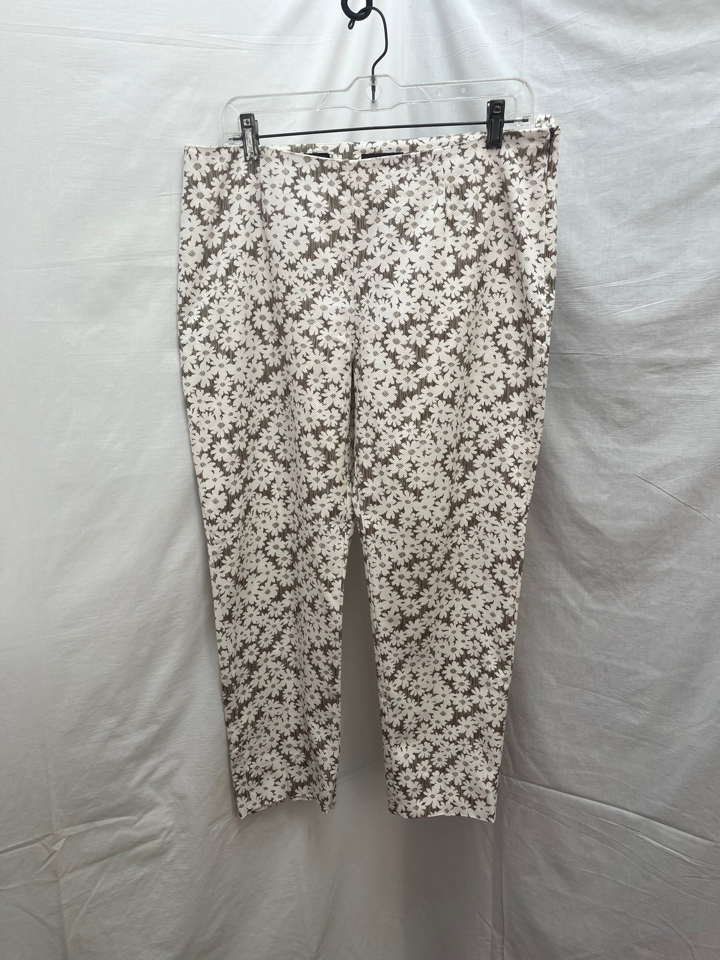 Peserico Sign -- Grey Creme Floral Print Crop Pants -- 48 / US Medium