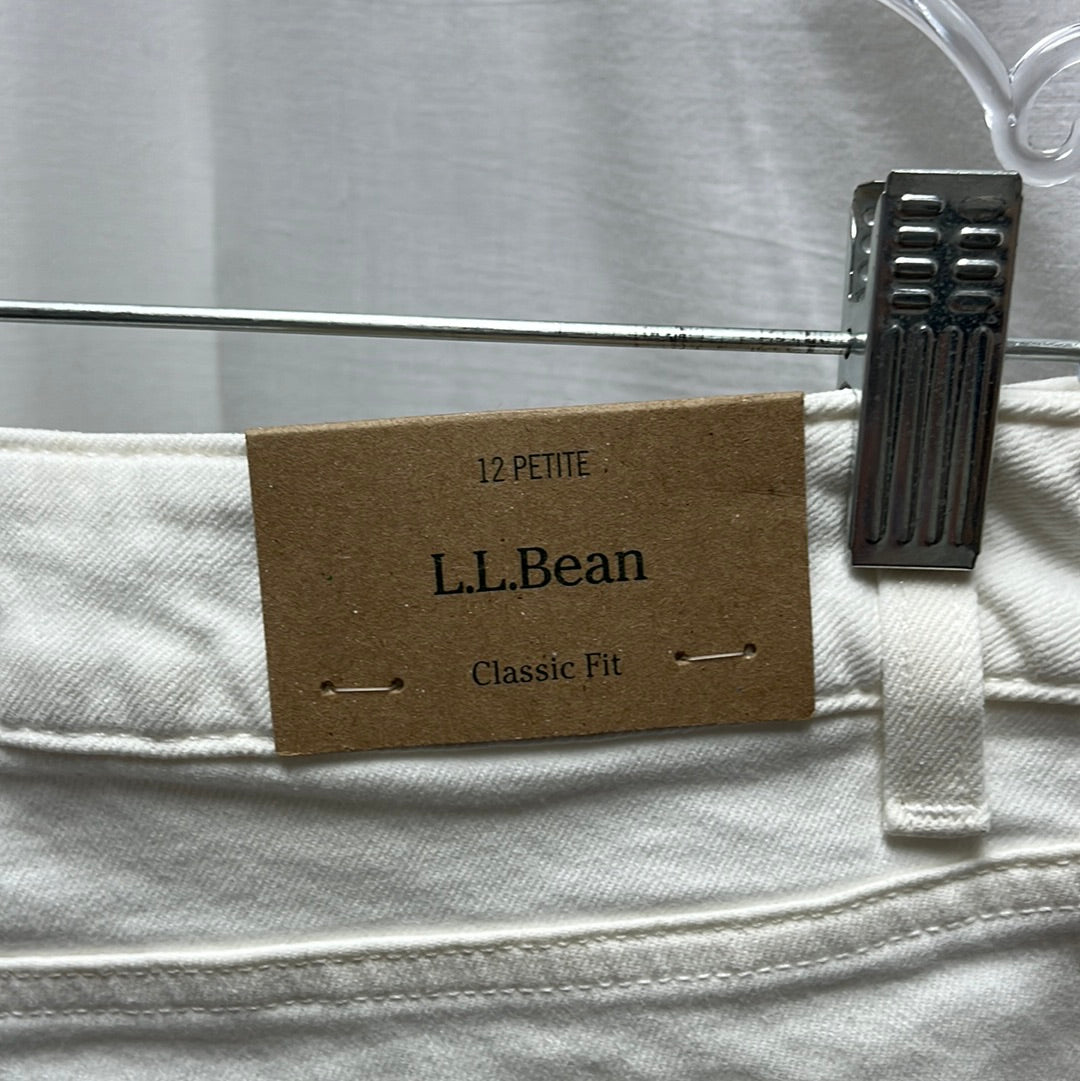 NWT -- L.L. Bean White Classic Fit Jeans -- 12P