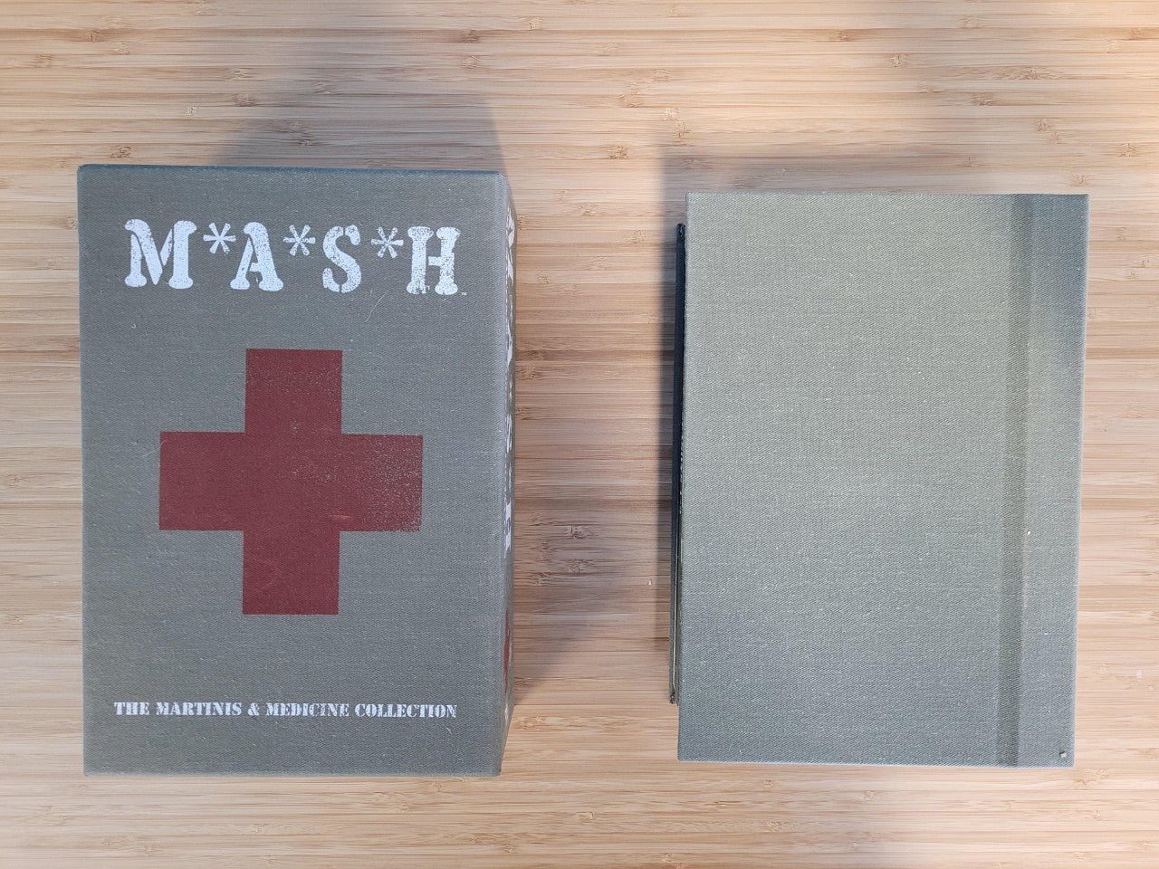M*A*S*H DVD Box Set - Martinis and Medicine Complete Collection