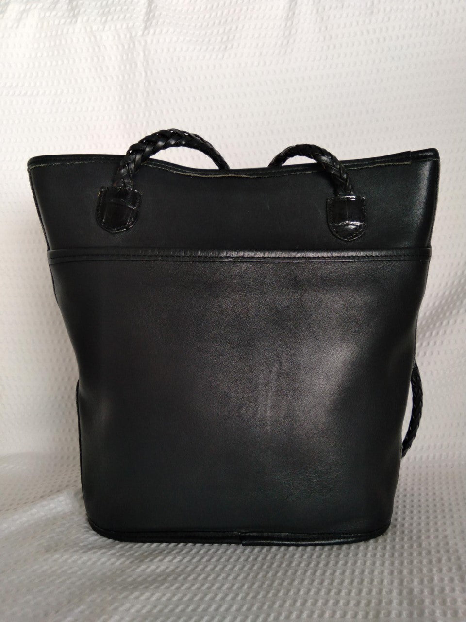 Easy Pouch On Strap Monogram Empreinte Leather - Women - Small Leather  Goods | LOUIS VUITTON ®